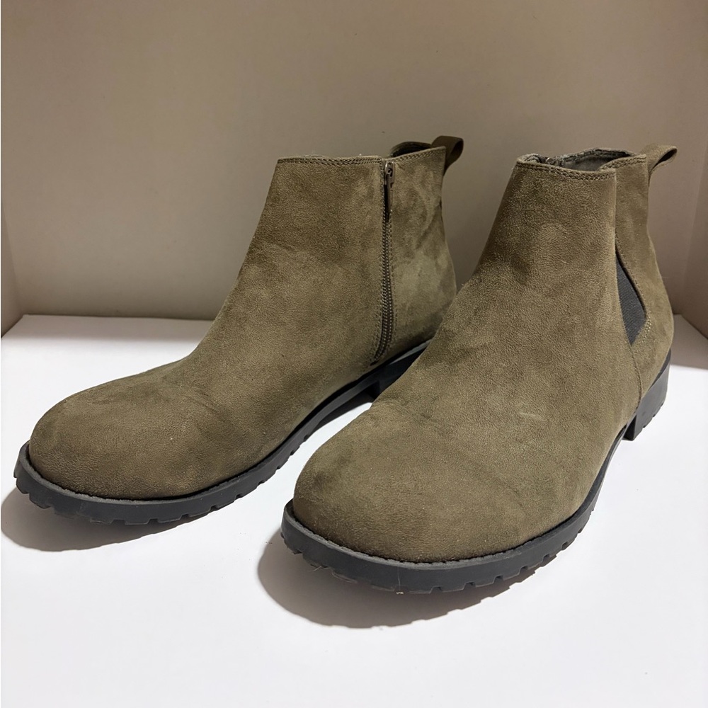 Women’s Olive Suede Ankle Boots